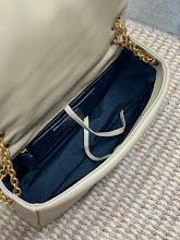 Luxury Signature Top Handle Bag - Elegant Women's Designer Handbag - NM3769