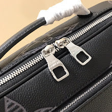 Chic Designer Shoulder Handbag - Premium Luxury Women's Style - NM5454