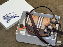 New Premium Signature Crossbody - Chic Women's Luxury Designer Bag - NM5773