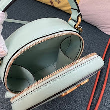 Luxury Iconic Crossbody Bag - Women's Elegant Designer Fashion - NM3007
