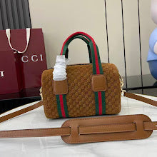 Premium Women's Crossbody Bag - Luxury Designer Fashion Accessory - NM3906