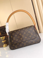 Premium Signature Shoulder Bag - Chic Women's Luxury Designer - NM4331