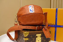 Luxury Mini Crossbody Bag - Women's Premium Designer Fashion - NM5120