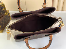 Chic Designer Shoulder Handbag - Premium Luxury Women's Style - NM4570