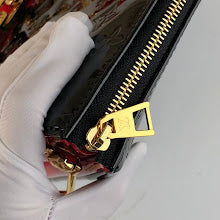Luxury Iconic Crossbody Bag - Women's Elegant Designer Fashion - NM5382