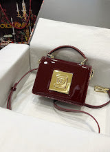 Chic Women's Satchel Handbag - Luxury Premium Designer Style - NM7134