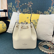 Chic Women's Satchel Handbag - Luxury Premium Designer Style - NM2812