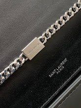 Designer Iconic Shoulder Bag - Luxury Women's Premium Fashion - NM3324