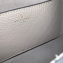 Premium Leather Crossbody Bag - Elegant Women's Designer Handbag - NM2911