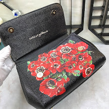 Premium Women's Shoulder Bag - Designer Luxury Fashion Accessory - NM7095