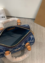 New Premium Heritage Tote Bag - Elegant Women's Luxury Designer Style - NM6500