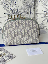 Chic Women's Shoulder Handbag - Luxury Premium Designer Style - NM7531