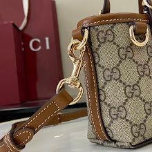 Chic Designer Crossbody Purse - Premium Luxury Women's Style - NM3936