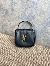 Chic Women's Satchel Handbag - Luxury Premium Designer Style - NM3794