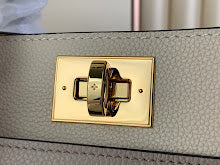 Premium Women's Crossbody Bag - Luxury Designer Fashion Accessory - NM4271