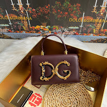 Luxury Monogram Shoulder Bag - Women's Elegant Designer Fashion - NM7155