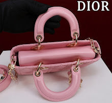 Premium Signature Shoulder Bag - Chic Women's Luxury Designer - NM7404