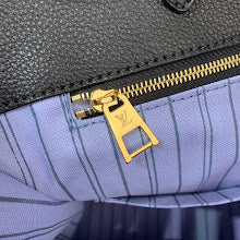 Luxury Structured Shoulder Bag - Women's Premium Designer Fashion - NM5410