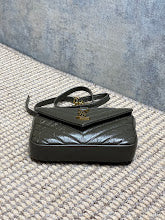 Chic Women's Crossbody Handbag - Luxury Premium Designer Style - NM3722