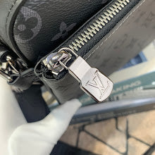 Luxury Monogram Shoulder Bag - Women's Elegant Designer Fashion - NM5016