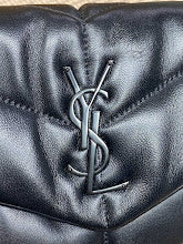 Luxury Structured Shoulder Bag - Women's Premium Designer Fashion - NM3818