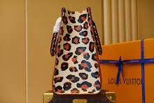 Premium Women's Tote Bag - Luxury Designer Fashion Handbag - NM4968