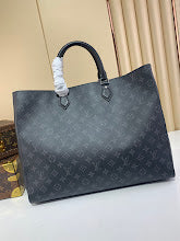 Designer Heritage Crossbody Bag - Premium Luxury Women's Fashion - NM4407