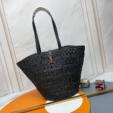 Chic Women's Crossbody Handbag - Luxury Premium Designer Style - NM3357
