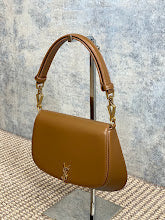 Designer Heritage Top Handle Bag - Premium Luxury Women's Fashion - NM3664