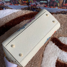 Premium Women's Shoulder Bag - Designer Luxury Fashion Accessory - NM7248