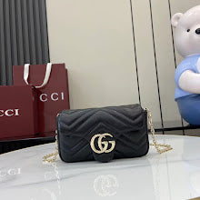 Luxury Iconic Crossbody Bag - Women's Elegant Designer Fashion - NM3921