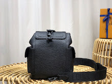 Chic Women's Shoulder Handbag - Luxury Premium Designer Style - NM5093