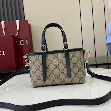 Chic Designer Tote Handbag - Luxury Premium Women's Fashion Bag - NM3937