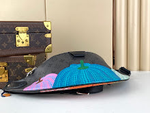 Premium Signature Crossbody - Chic Women's Luxury Designer Bag - NM4602