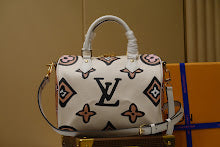 Chic Designer Shoulder Handbag - Premium Luxury Women's Style - NM4871