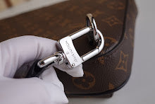 Designer Heritage Top Handle Bag - Premium Luxury Women's Fashion - NM4671