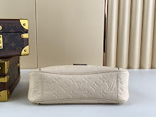 Premium Women's Shoulder Bag - Designer Luxury Fashion Accessory - NM4572