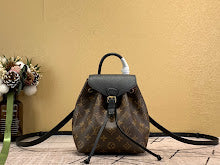 Designer Iconic Shoulder Bag - Luxury Women's Premium Fashion - NM4986