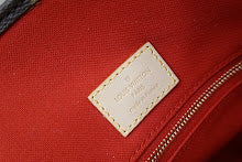 Chic Designer Satchel Bag - Luxury Women's Top Handle Handbag - NM4860