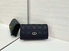 Luxury Monogram Top Handle Bag - Women's Elegant Designer Fashion - NM7533