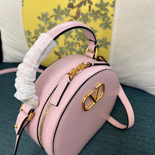 Luxury Signature Top Handle Bag - Elegant Women's Designer Handbag - NM3006