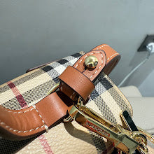 Premium Leather Shoulder Bag - Elegant Women's Designer Handbag - NM5519