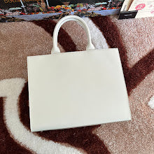 Chic Designer Crossbody Purse - Premium Luxury Women's Style - NM6657