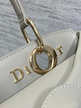 Premium Women's Top Handle Bag - Luxury Designer Satchel Fashion - NM7383