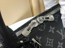 Premium Signature Crossbody - Chic Women's Luxury Designer Bag - NM5029