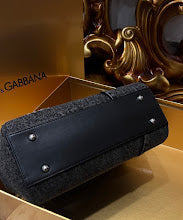 Luxury Iconic Crossbody Bag - Women's Elegant Designer Fashion - NM6932