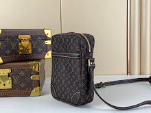 Chic Designer Tote Handbag - Luxury Premium Women's Fashion Bag - NM5026