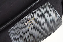 Chic Designer Satchel Bag - Luxury Women's Top Handle Handbag - NM4348