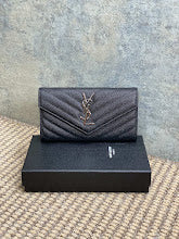 Designer Iconic Top Handle Bag - Luxury Women's Premium Handbag - NM3134