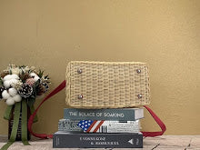 Designer Iconic Tote Handbag - Premium Luxury Women's Fashion - NM4235
